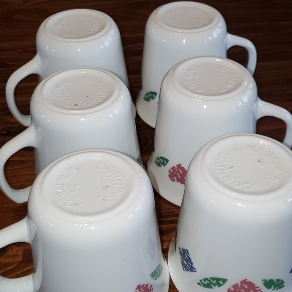 Vintage Corning Quilt Patchwork Mugs - Picture 6 of 10